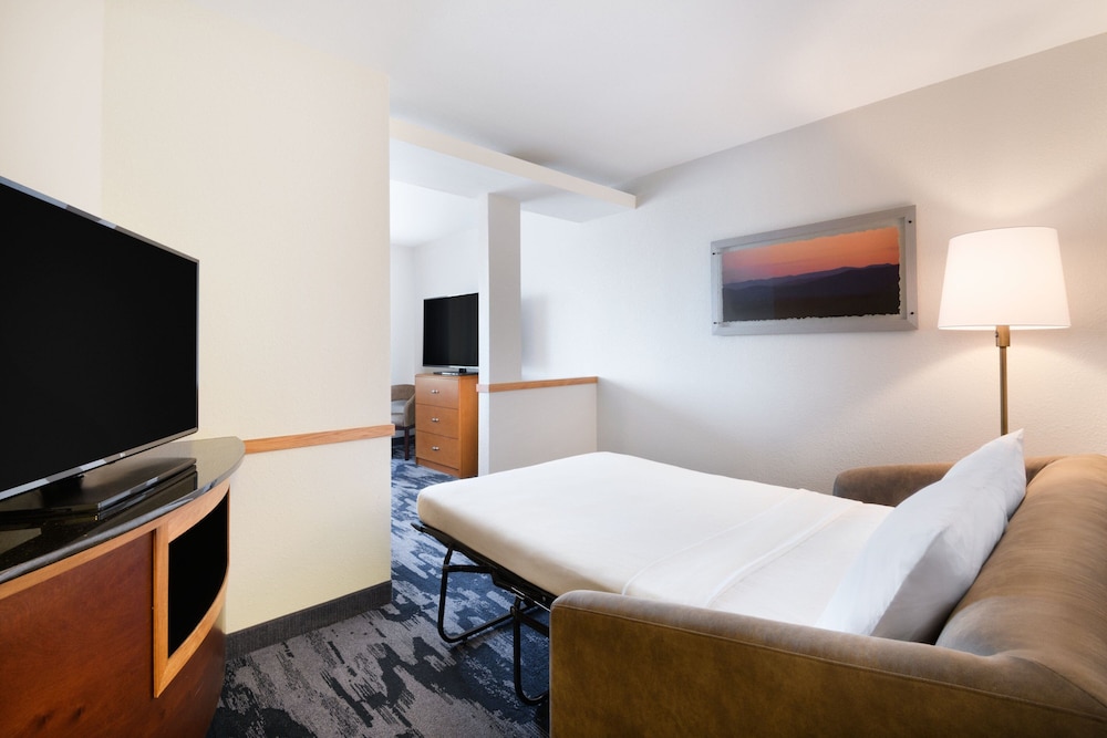 Fairfield Inn And Suites By Marriott Ft Pierce 16/50