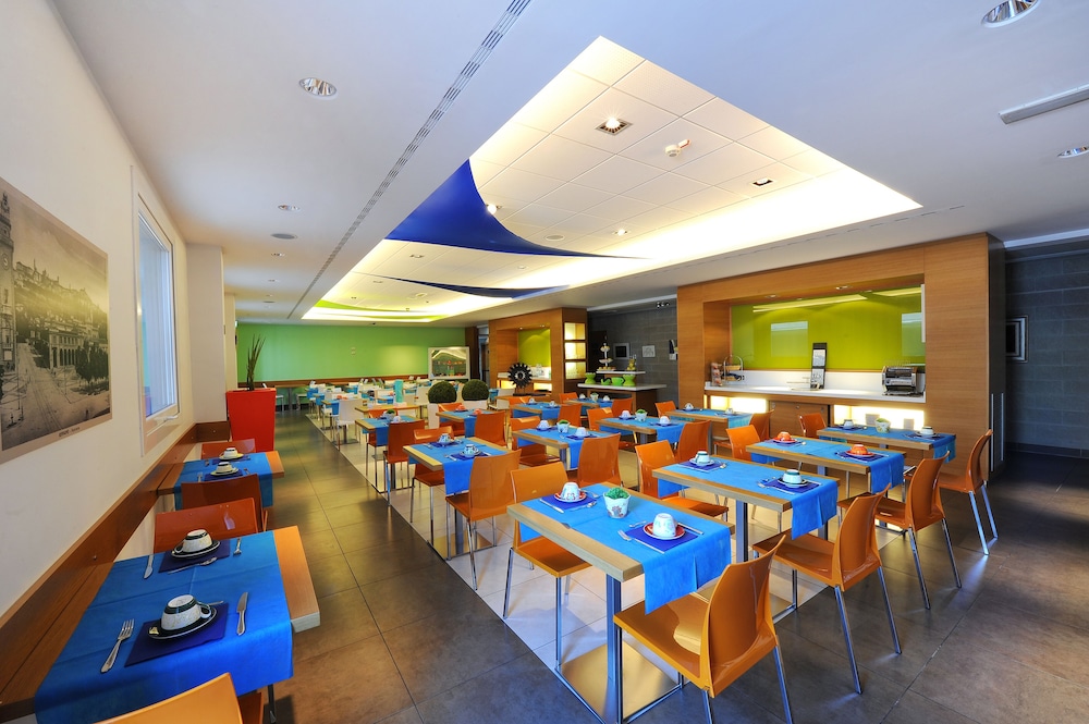 Bes Hotel Bergamo West 48/65