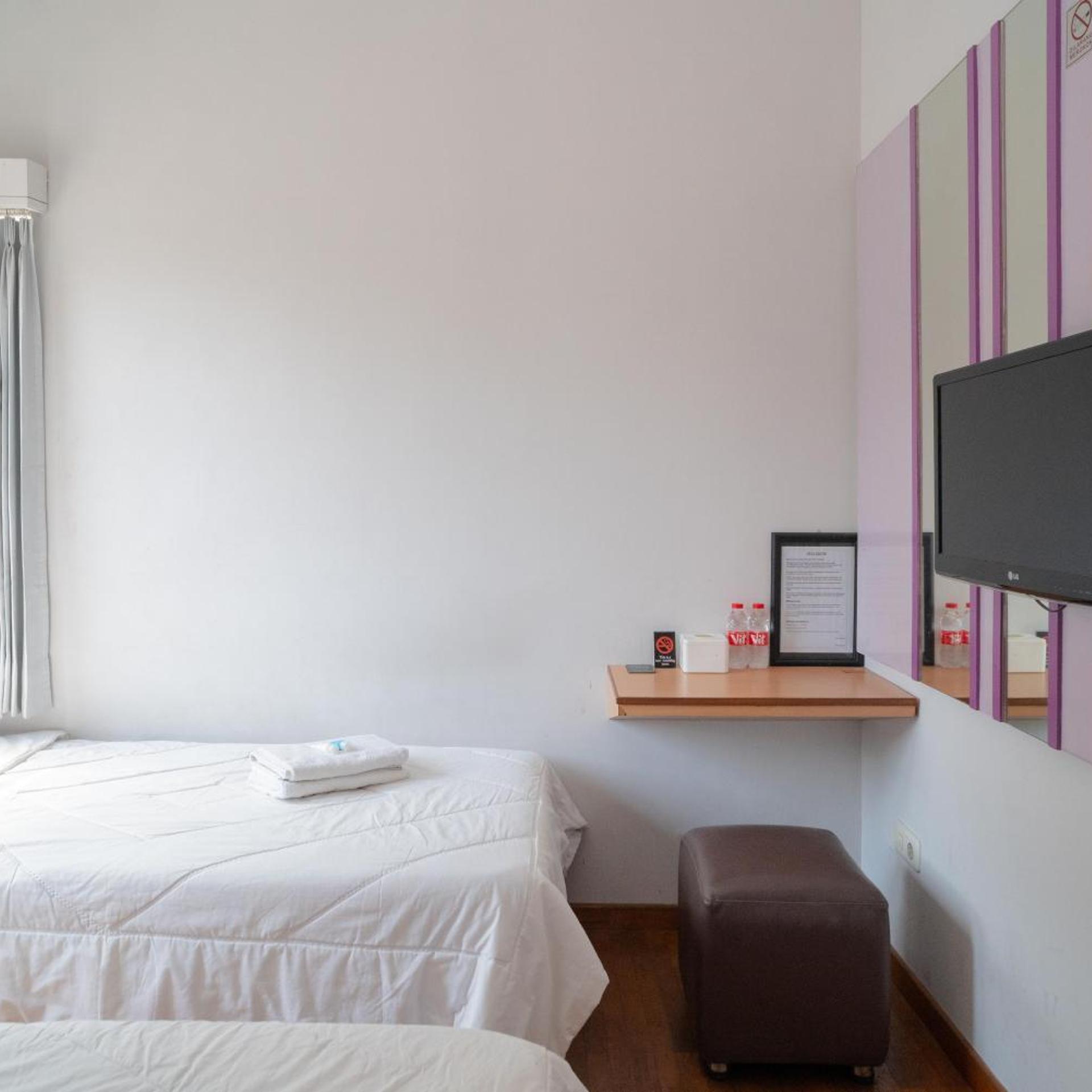 OYO 3808 Fif fa Hotel Kauman 27/56