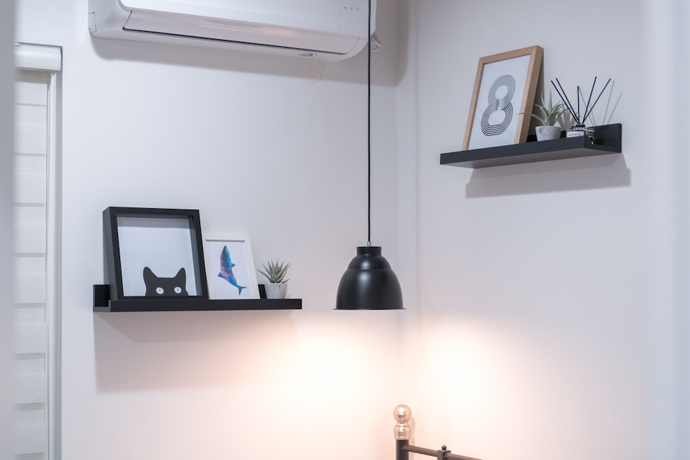 Mono House Hongdae 2 9/71