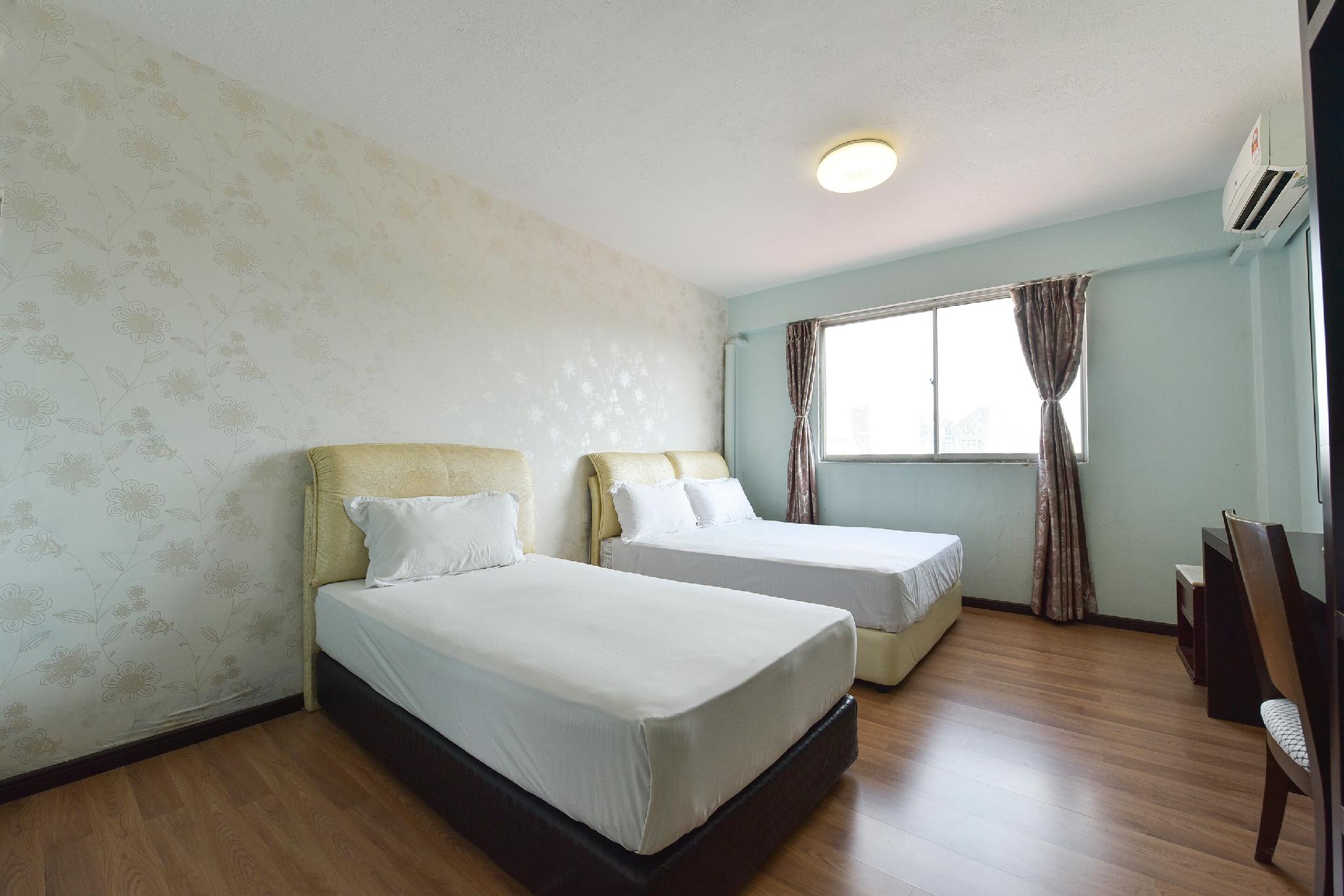 Grand Ct Hotel 23/34