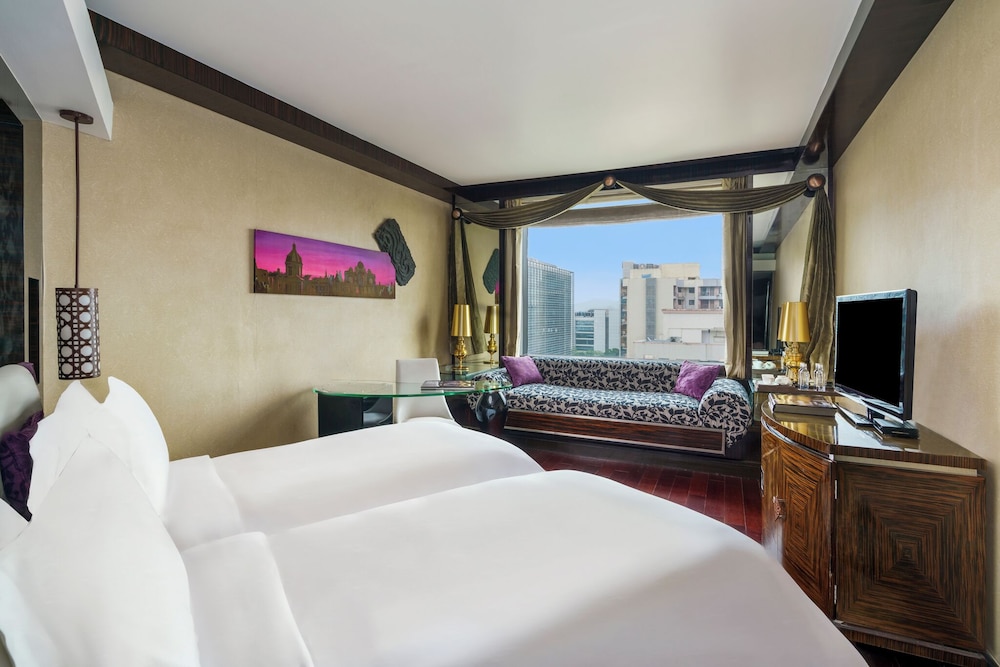 Sofitel Mumbai BKC 16/77
