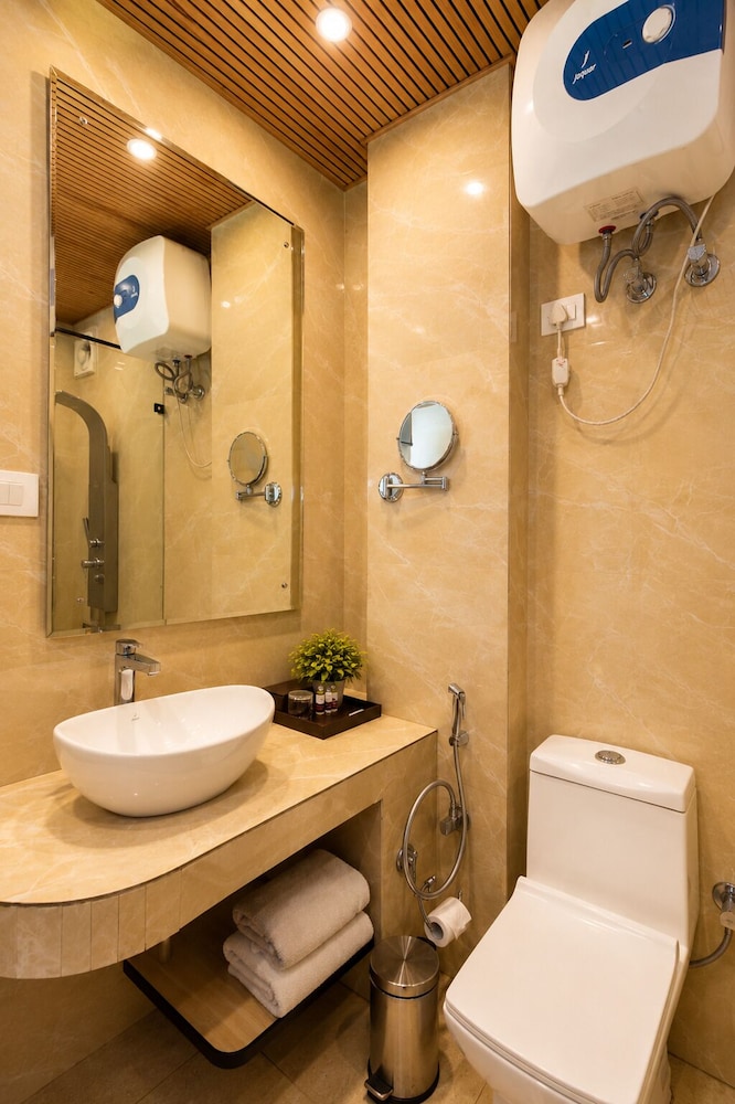 Pride Ashiana Resort Mussoorie 42/44