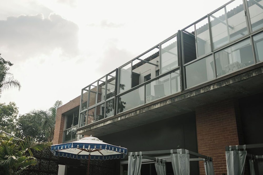 Menlyn Boutique Hotel 4/76