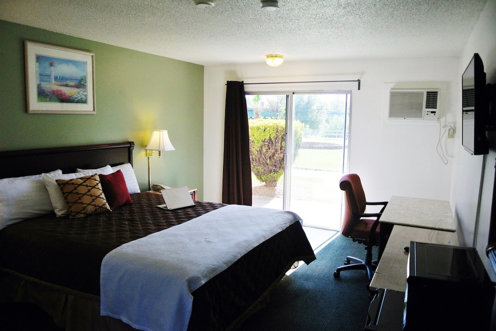 Travelodge by Wyndham Red Bluff South of Redding 14/65