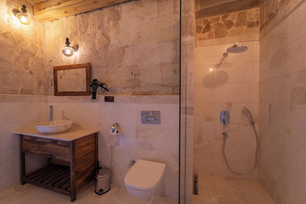 Goreme Escape Cave Suites 50/50