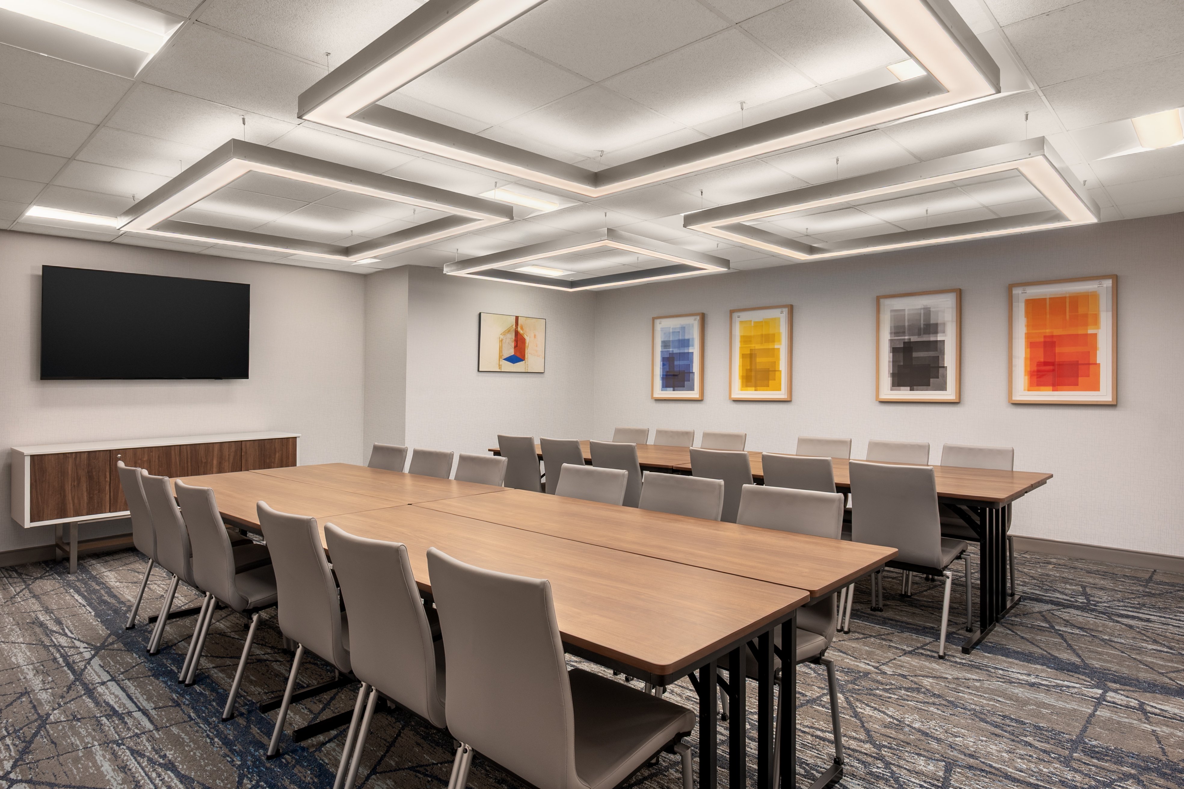 Comfort Inn & Suites Hawthorne NY 58/72