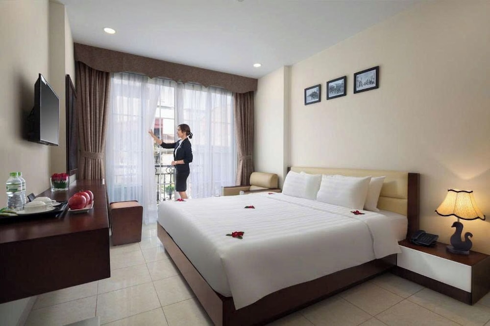 New Vision Palace 19/51
