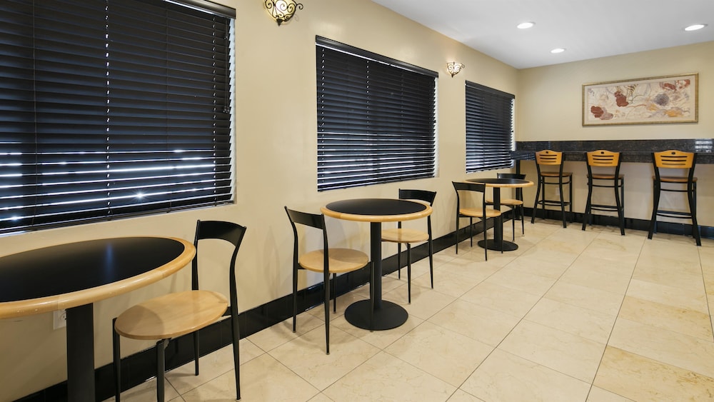 Best Western Westminster Inn 22/48