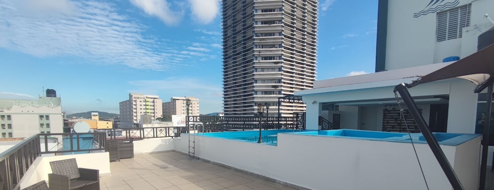 Bahia Suites 46/50