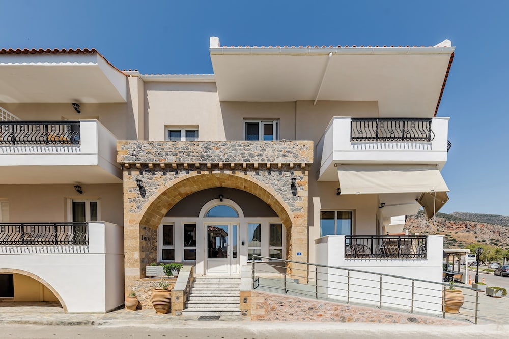 Filoxenia Hotel 2/50