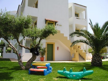 Nikolas Villas Apartments 29/43