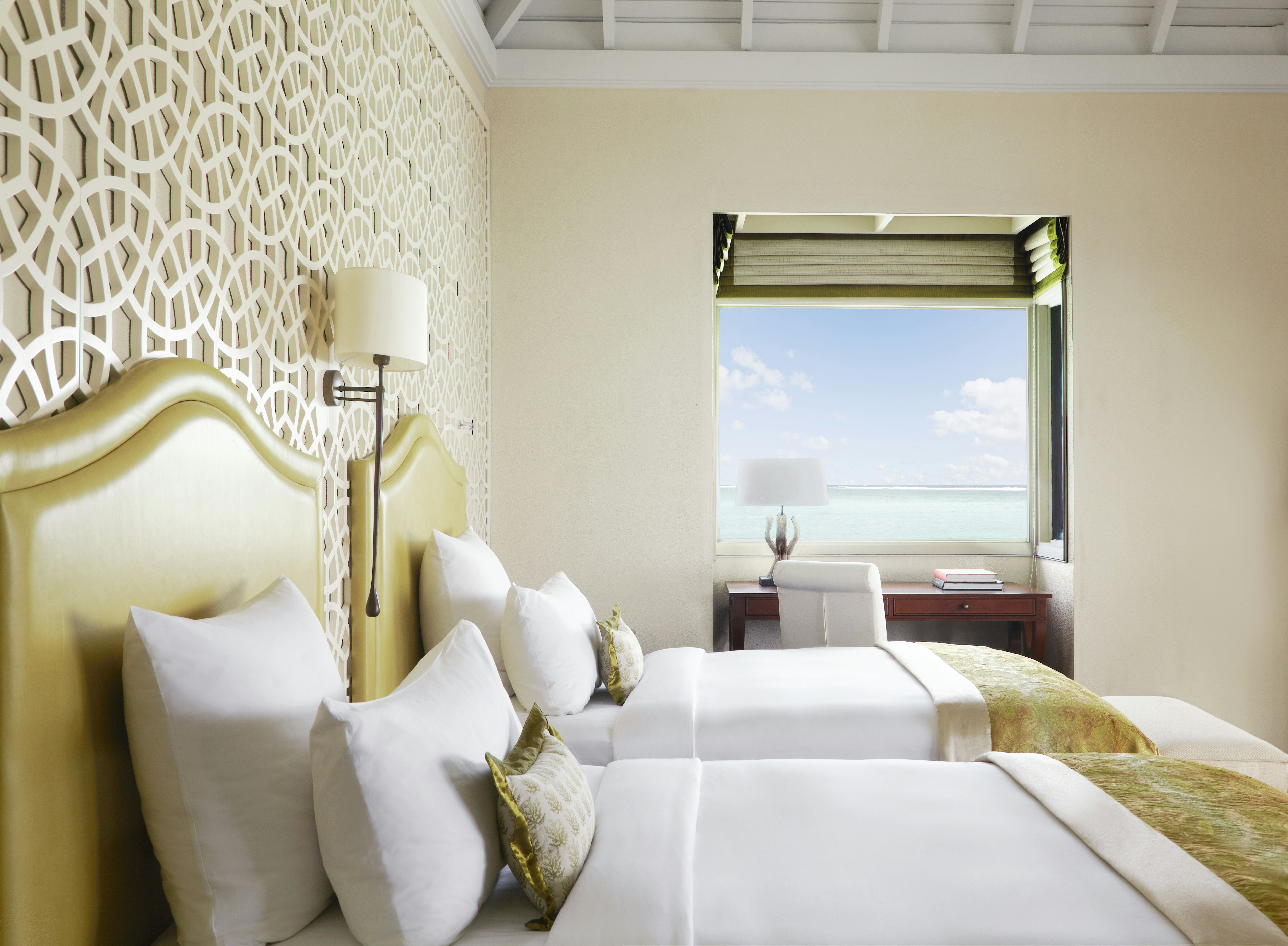 2 Bedrooms, Presidential, Overwater, Suite, with Pool