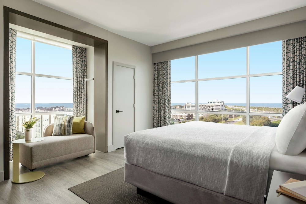 Hotel Alba Tampa Tapestry Collection By Hilton 24/64