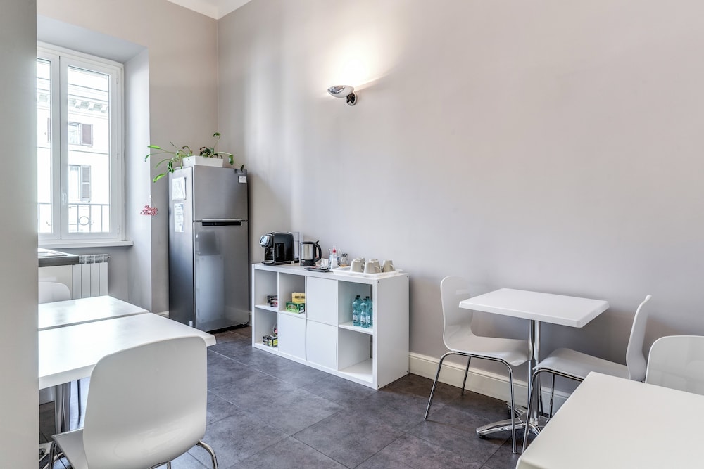 Guest House Cavour 278 46/56