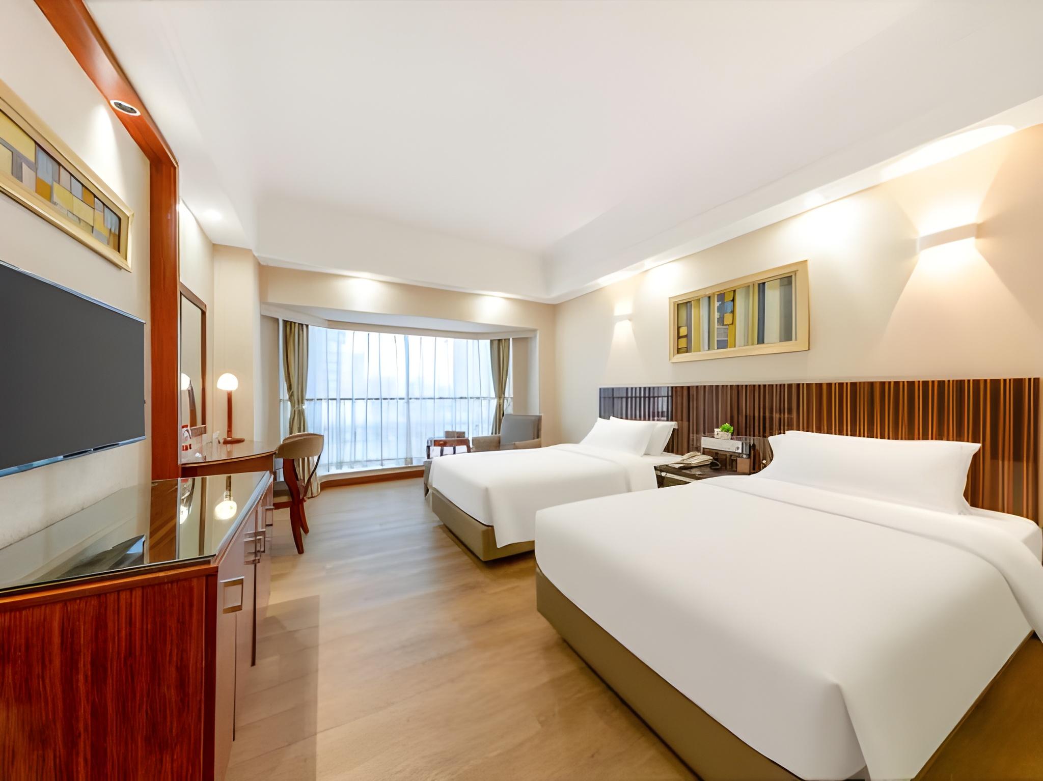Boutique, Twin Beds