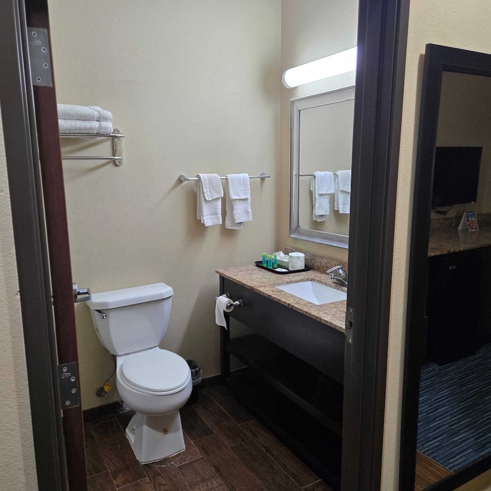 Karnes City Lodge 36/40
