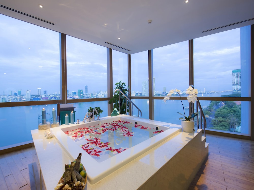 Novotel Danang Premier Han River 18/42