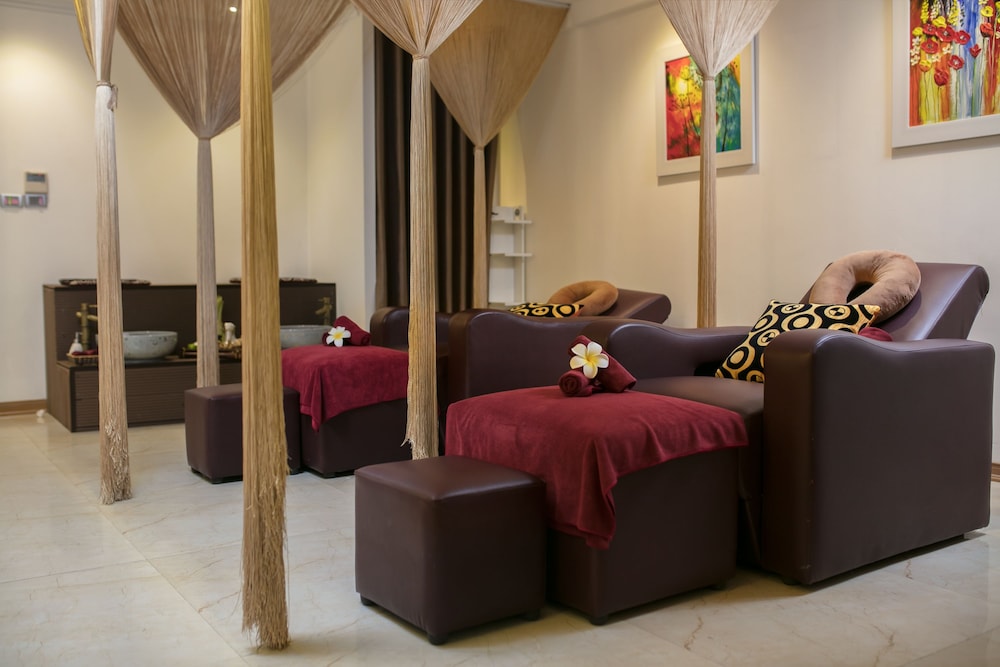 Sunline Paon Hotel 36/50