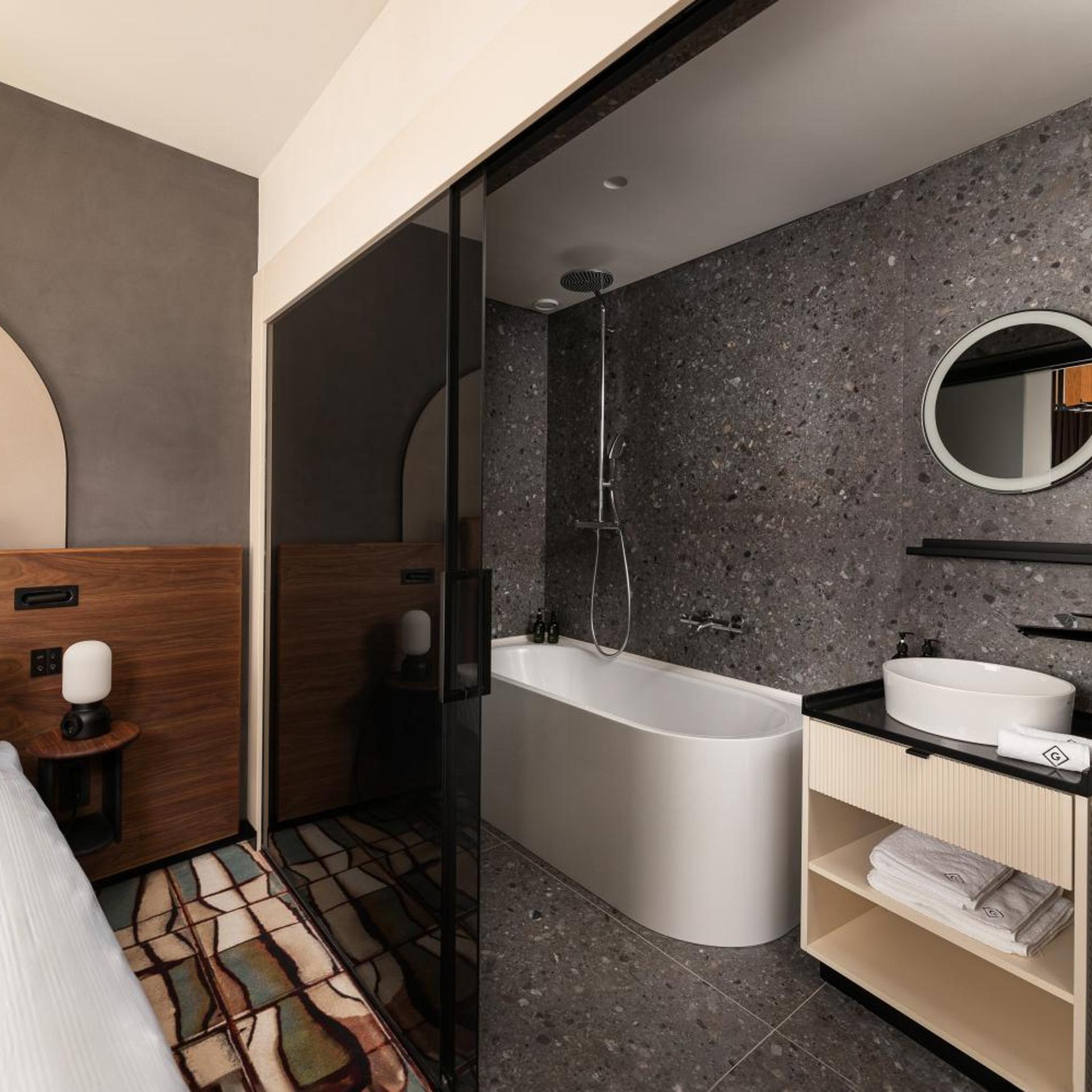 Hotel GIN 10/50