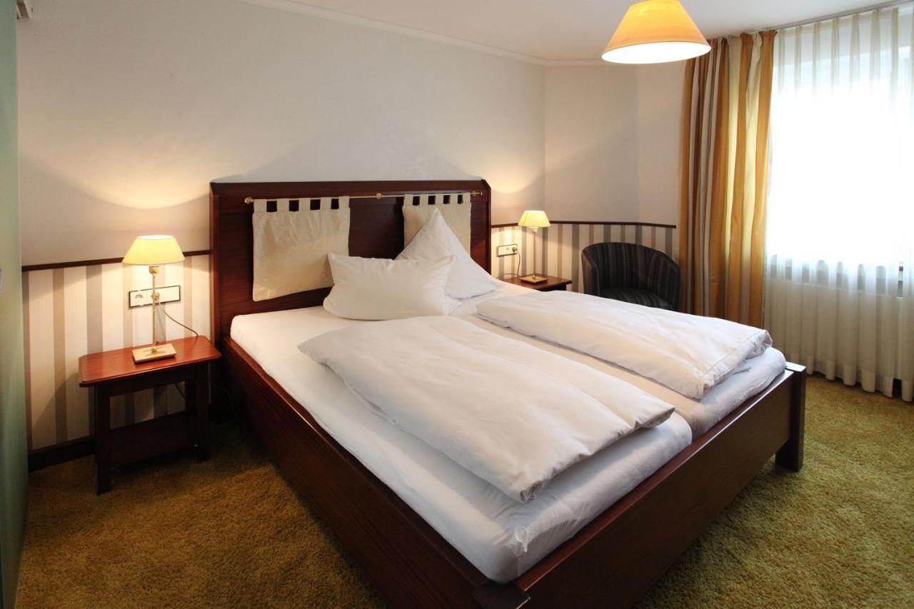 Hotel Kaiserhof Medebach 25/59