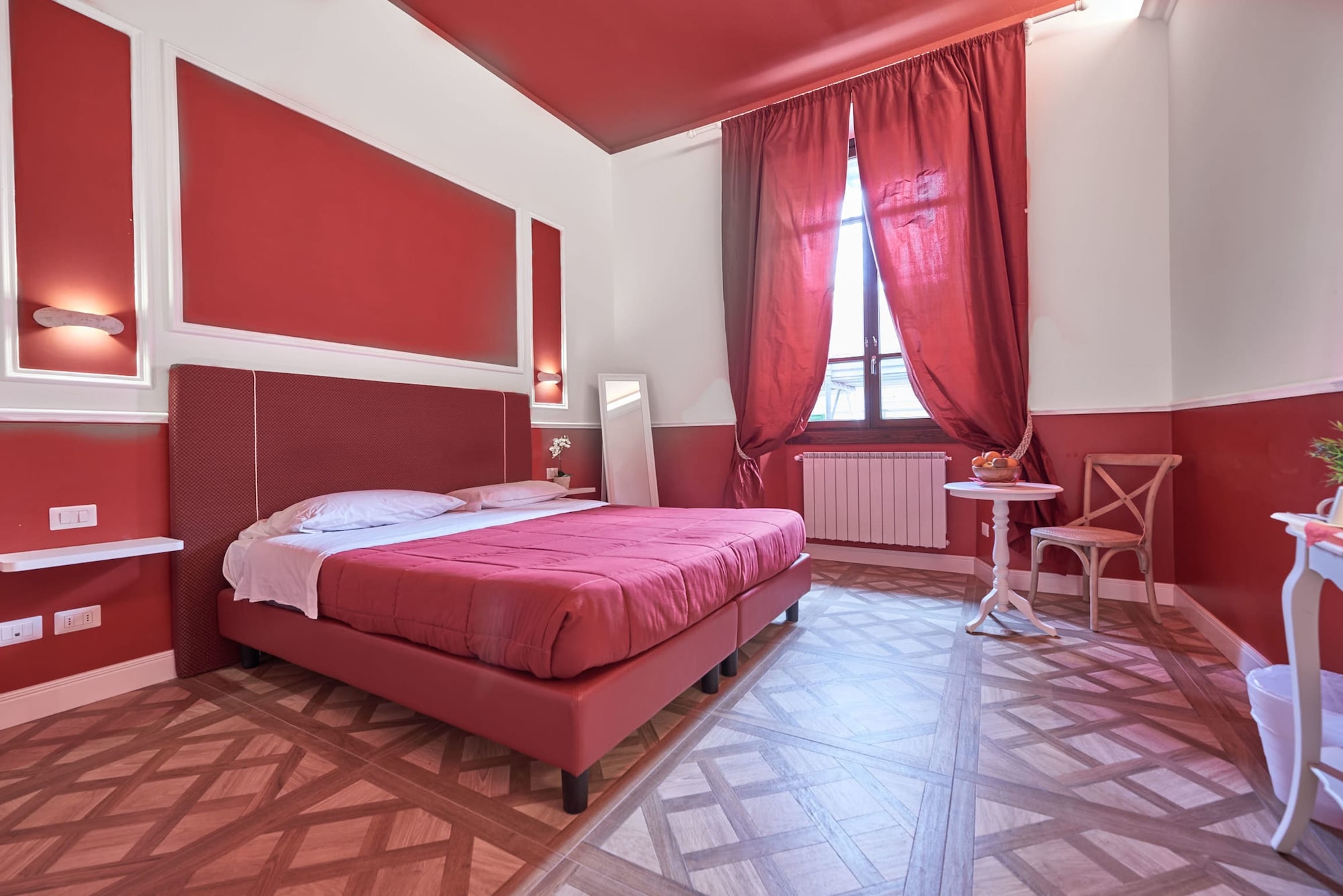 SUPERIOR, DOUBLE BED