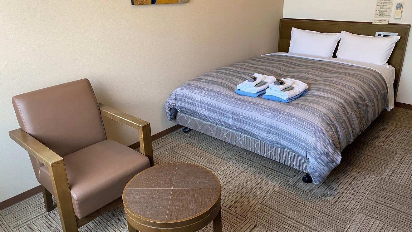 Semi Room, Standard, Semi Double Bed, New Wing, Smoking