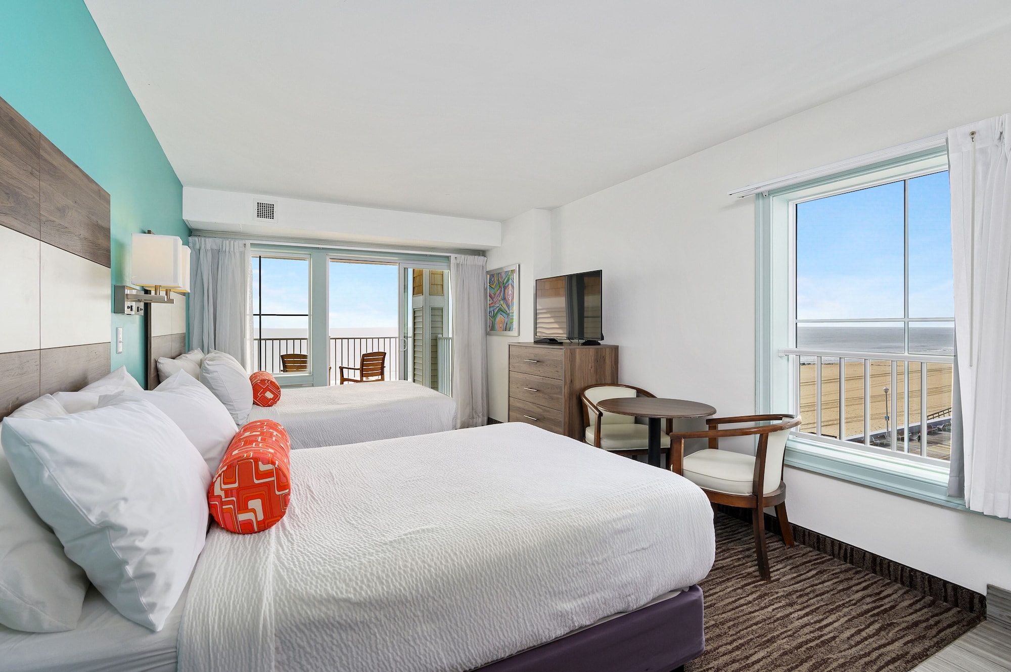 ROOM, 2 DOUBLE BEDS, OCEAN FRONT, BALCONY, KITCHEN