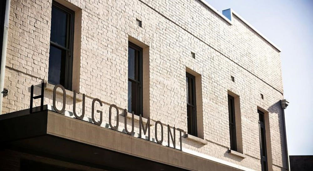 Hougoumont Hotel 2/46