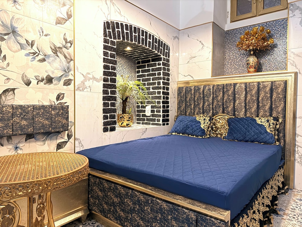 1 Bedroom, Exclusive, Studio, Queen Bed, Sauna