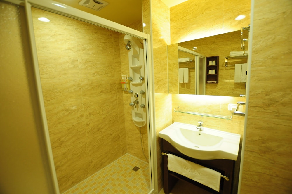 Kindness Hotel - Sanduo Shopping District 45/49