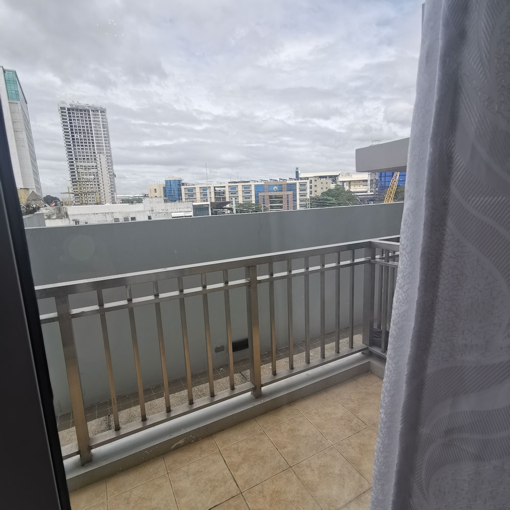 Avida Towers Davao 44/50
