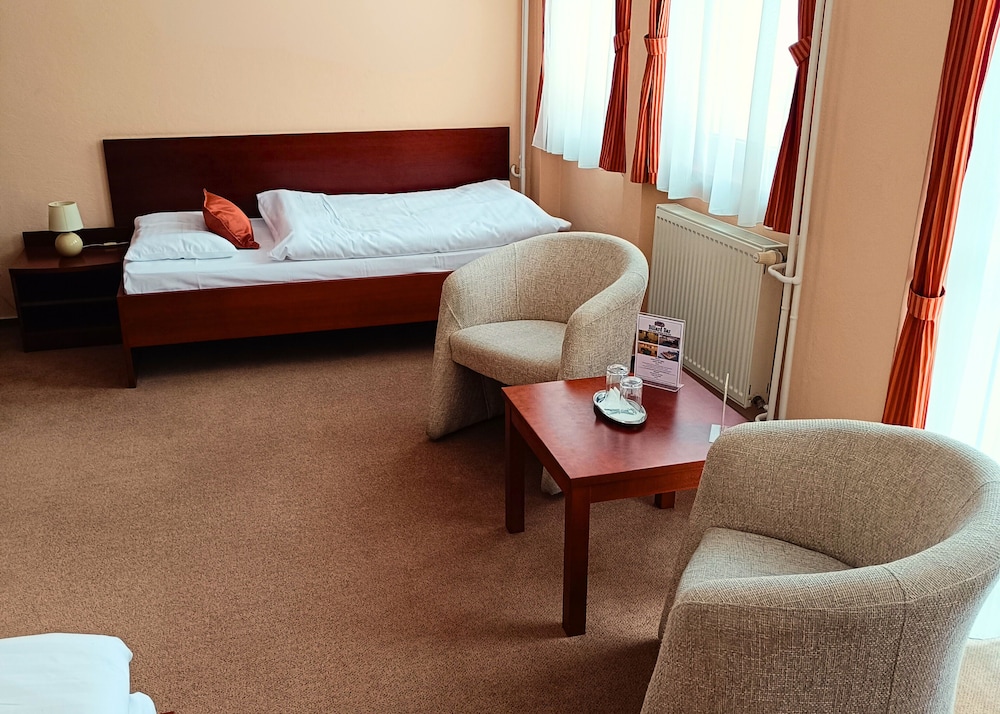 Hotel Podhradie 15/50