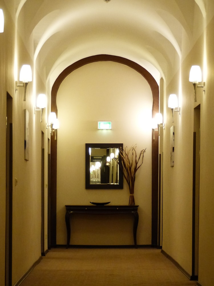 Grand Palace Hotel Hannover 4/37