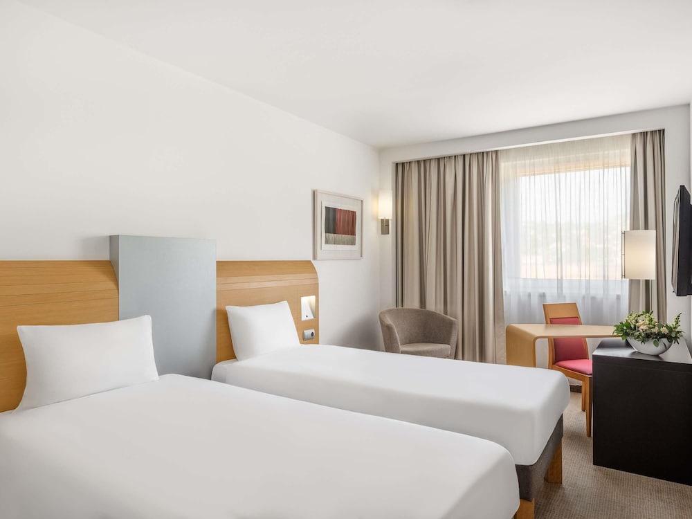 STANDARD, TWIN BEDS