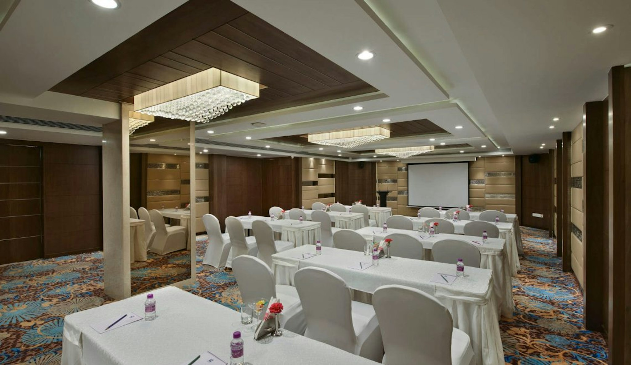 Hotel Heritage 41/54