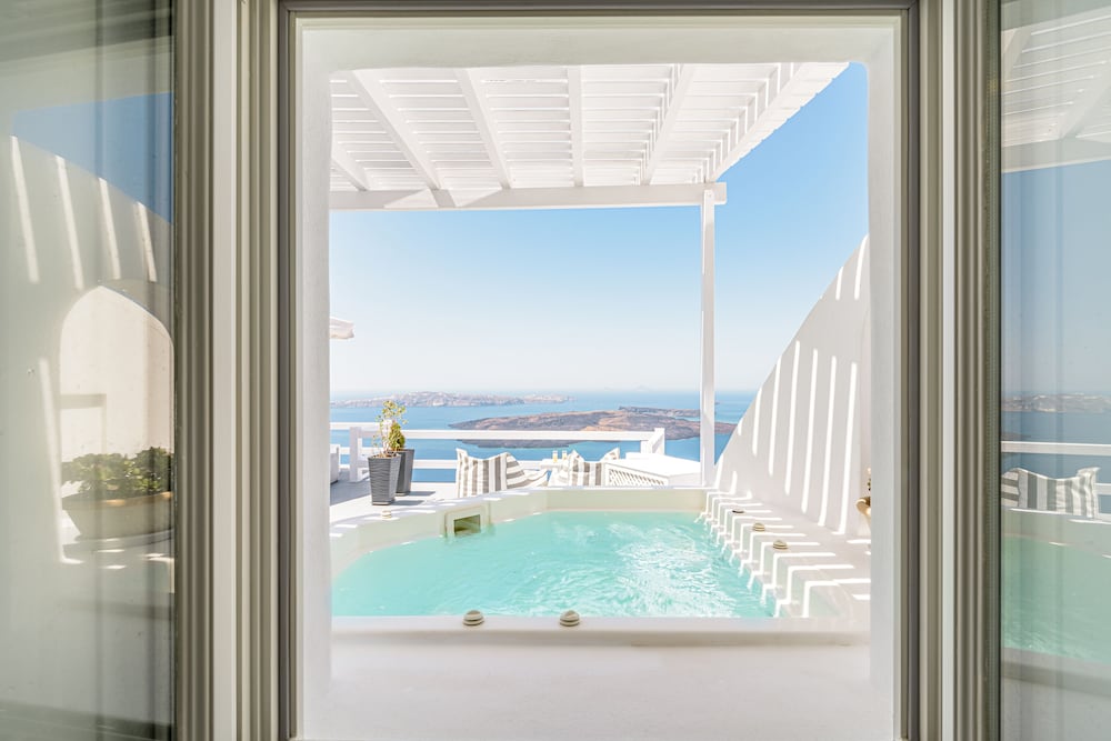 Avianto Suites 10/29