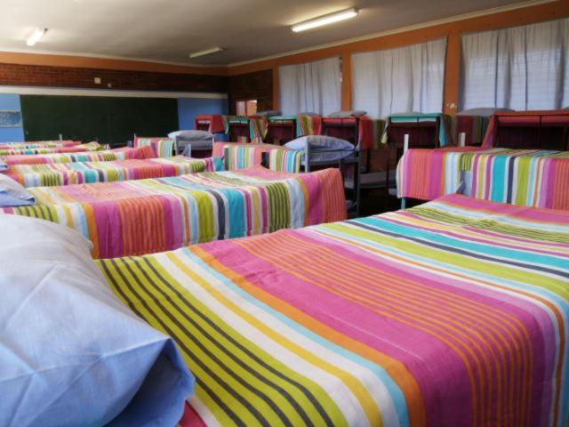 Dirkie Uys Backpackers 20/31