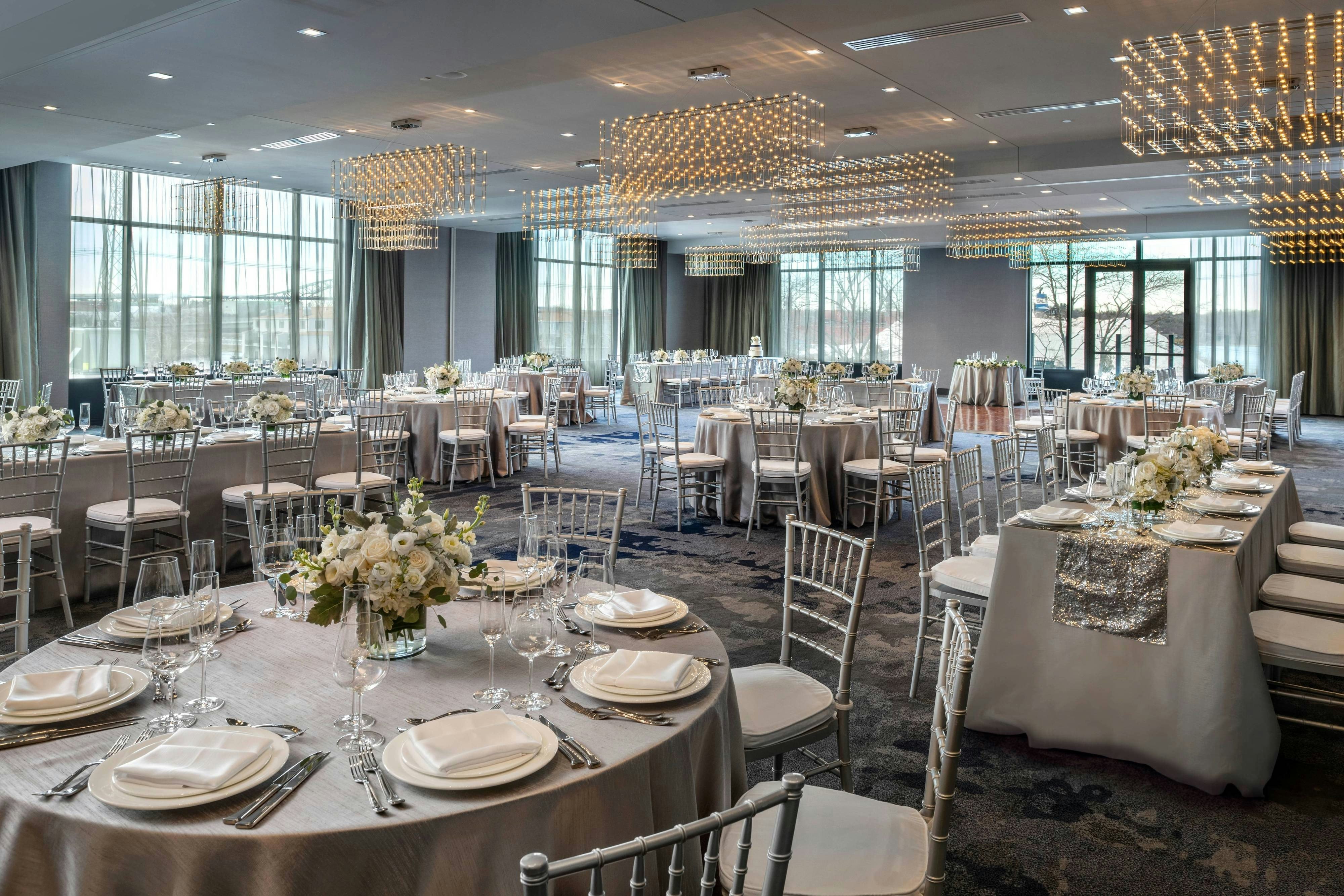 Ac Hotel By Marriott Portsmouth Downtown/Waterfront 42/77