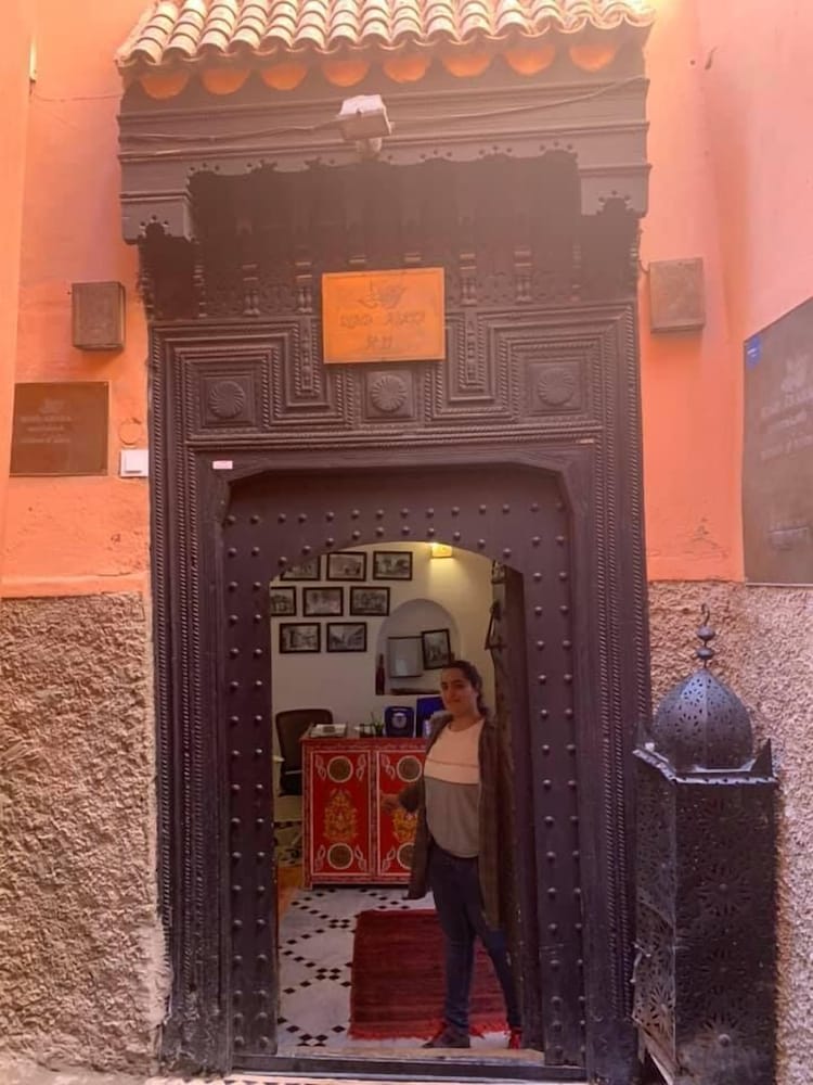 Riad Abaka 2/50