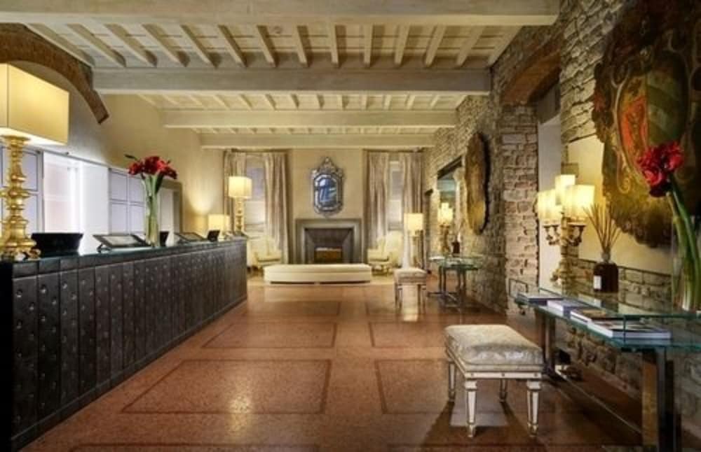 Brunelleschi Hotel Florence 3/72