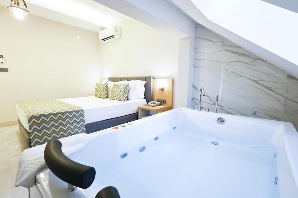Livia Luxury Apart Hotel 28/50