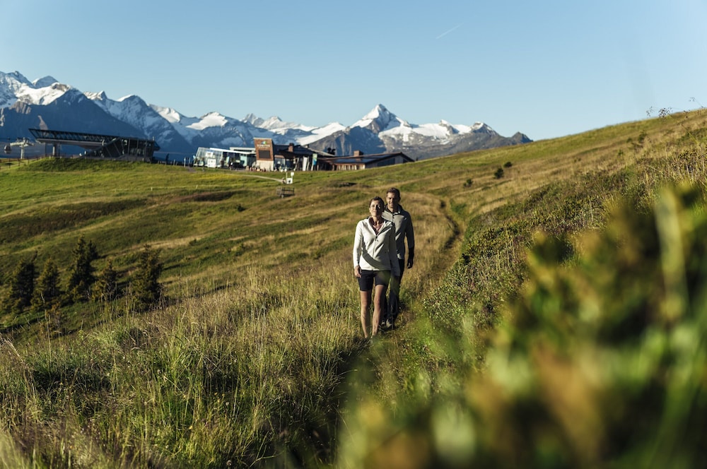 Hotel Sonnblick 46/50