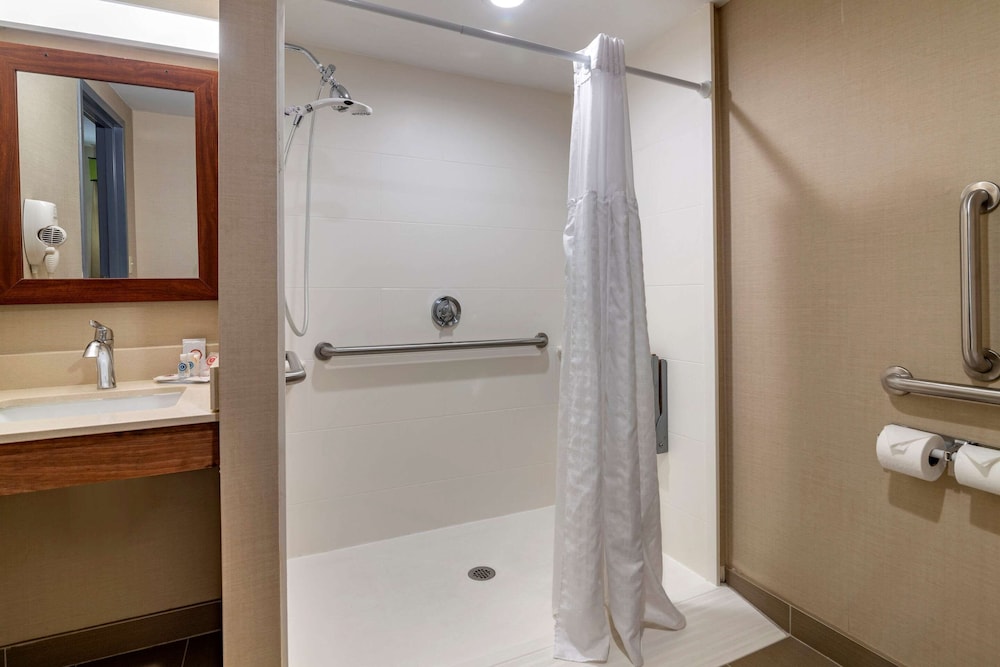 Comfort Inn Manchester Airport 14/39