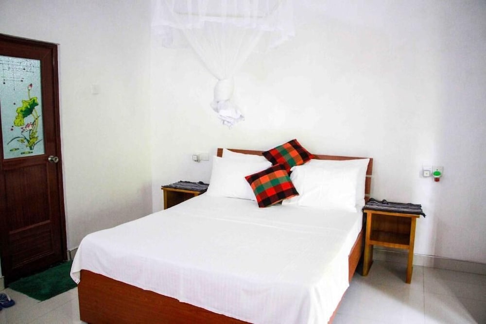 The Otunna Guest House 7/49