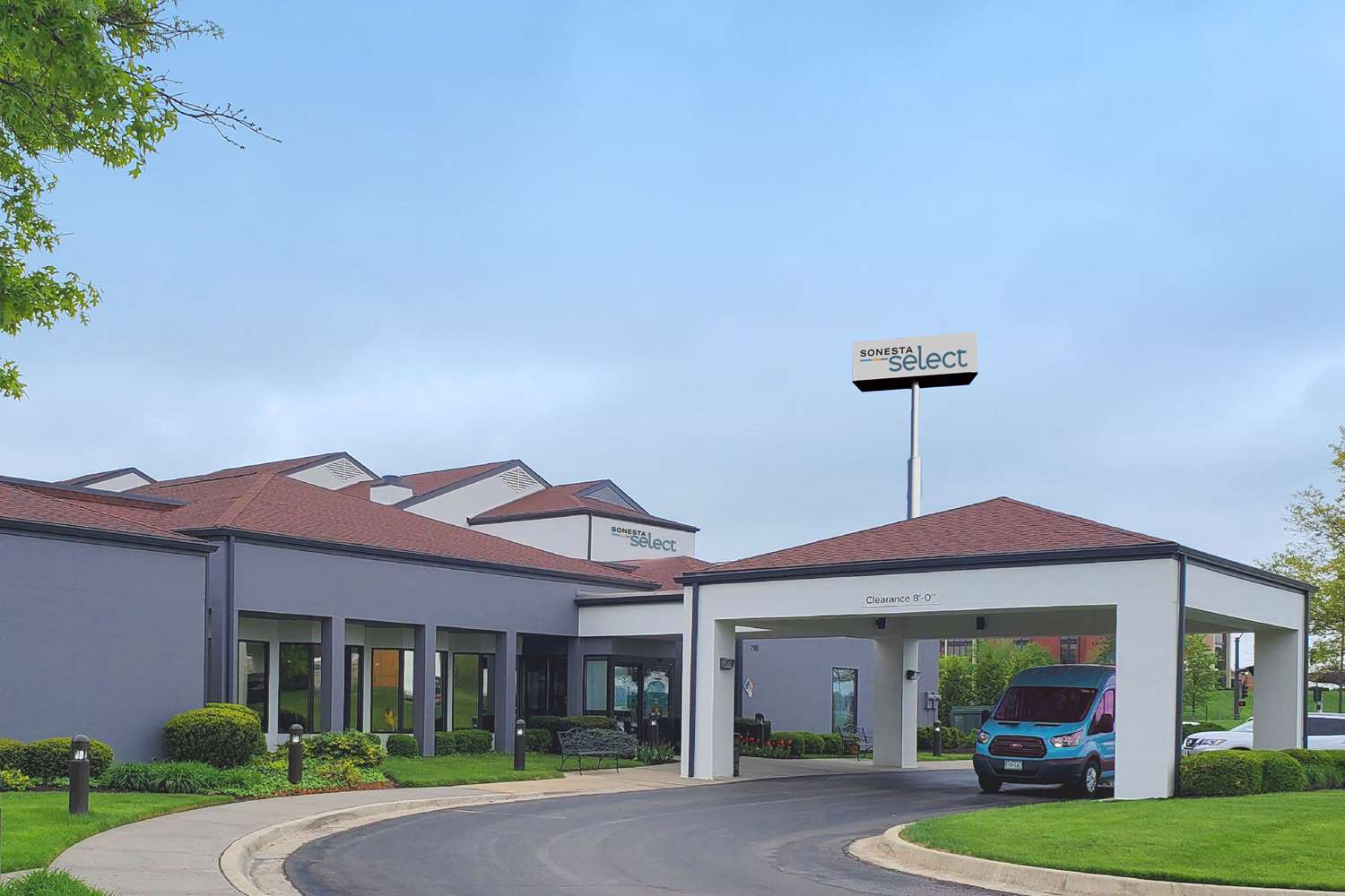 Sonesta Select Kansas City Airport Tiffany Springs 2/48