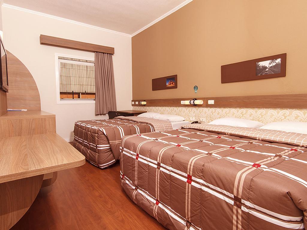 HOTEL 10 PONTA GROSSA 8/31