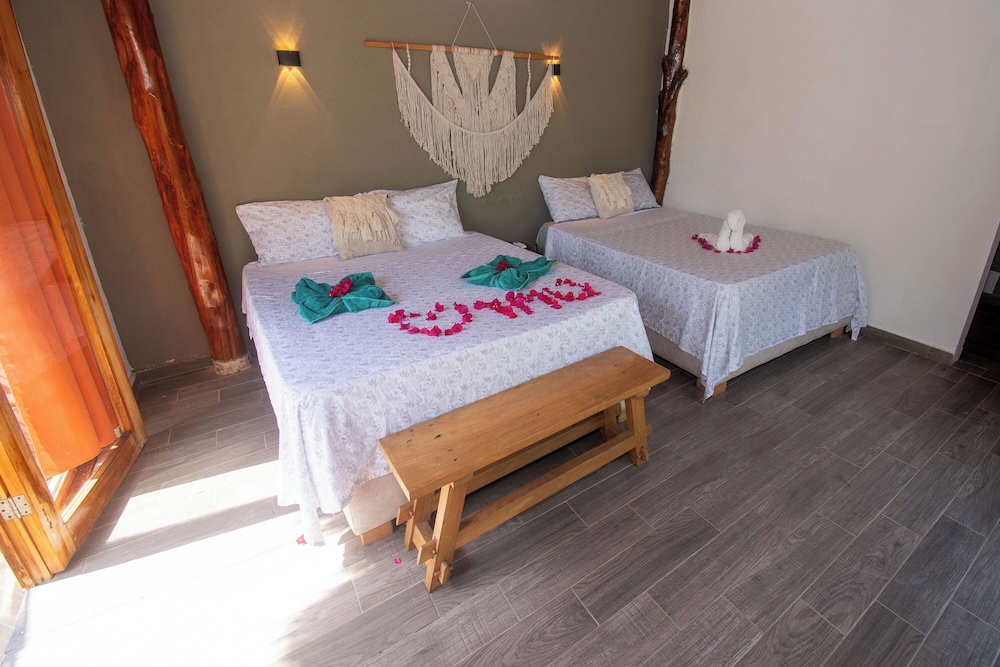 Santuario Beach Hostel 14/48