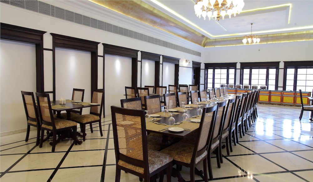 Juna Mahal Jungle Resort Ranthambore 36/50