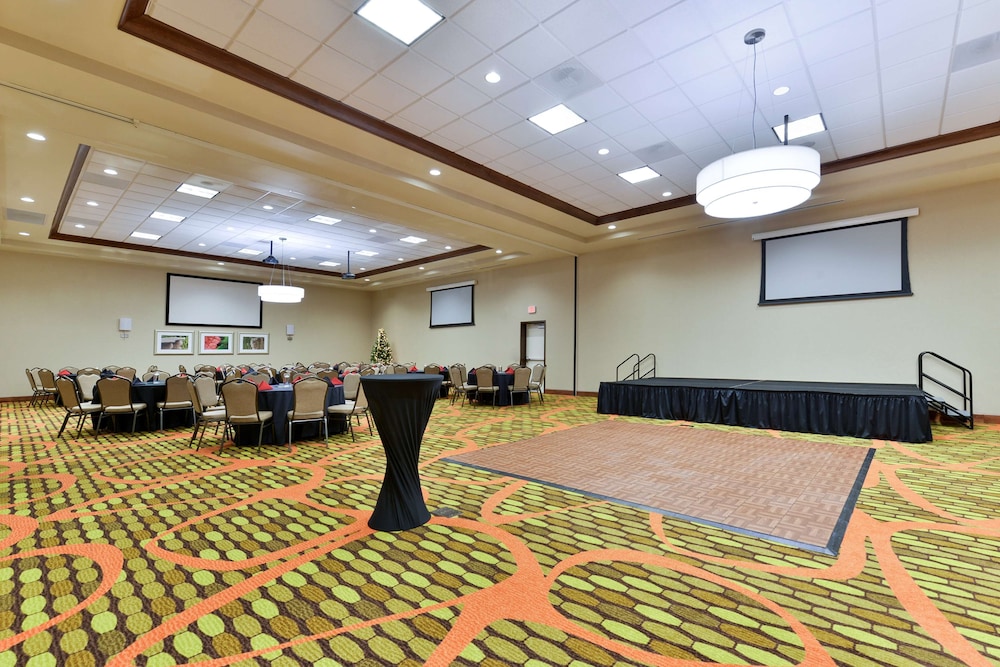 Hilton Garden Inn Cincinnati/West Chester 61/81